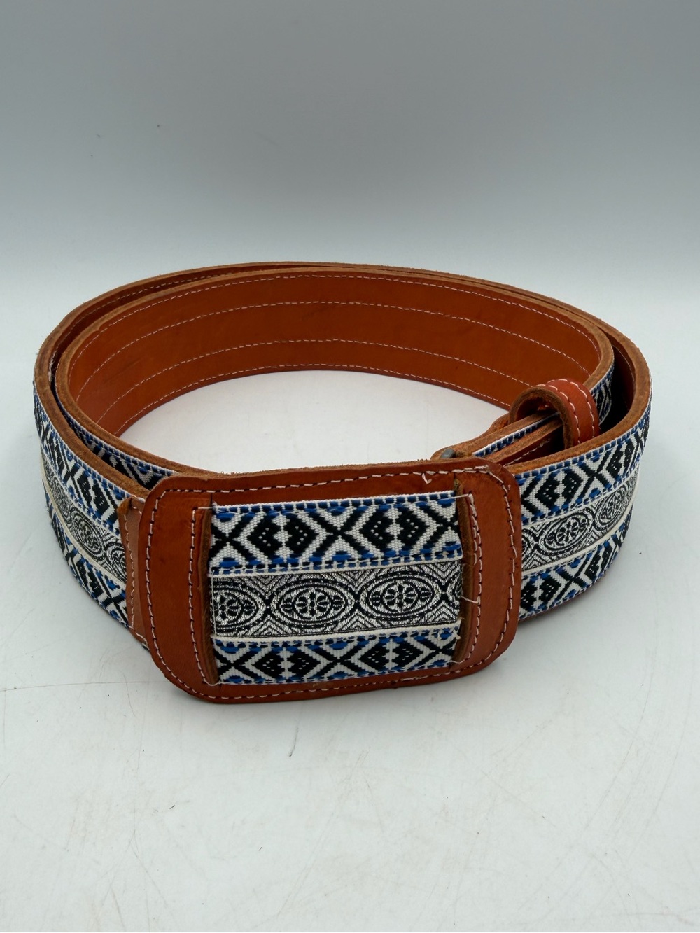 Vintage Woven Leather Belt Size 40 Boho Western Ethnic Pattern